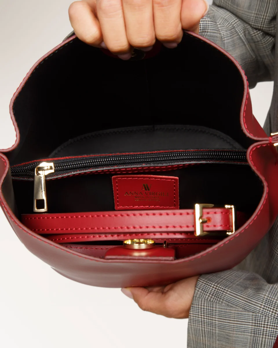 Selina Red - immagine 8