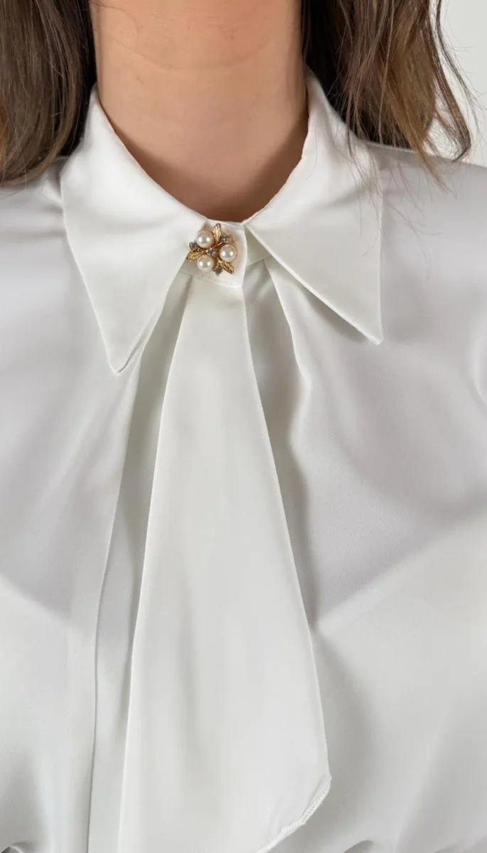 Camicia con morbida rouche asimmetrica Donna - Rinascimento - immagine 3