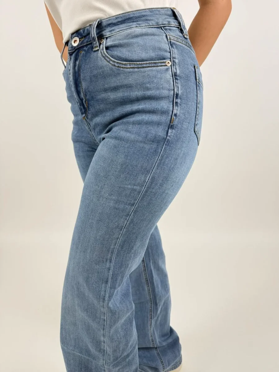 Jeans Bianca Comfort Wide Donna - Gianni Lupo - immagine 4