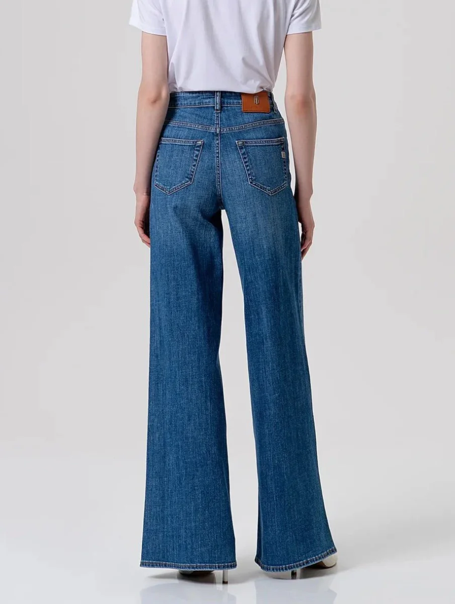 Jeans flare in denim con lavaggio medio Donna - Fracomina - immagine 6