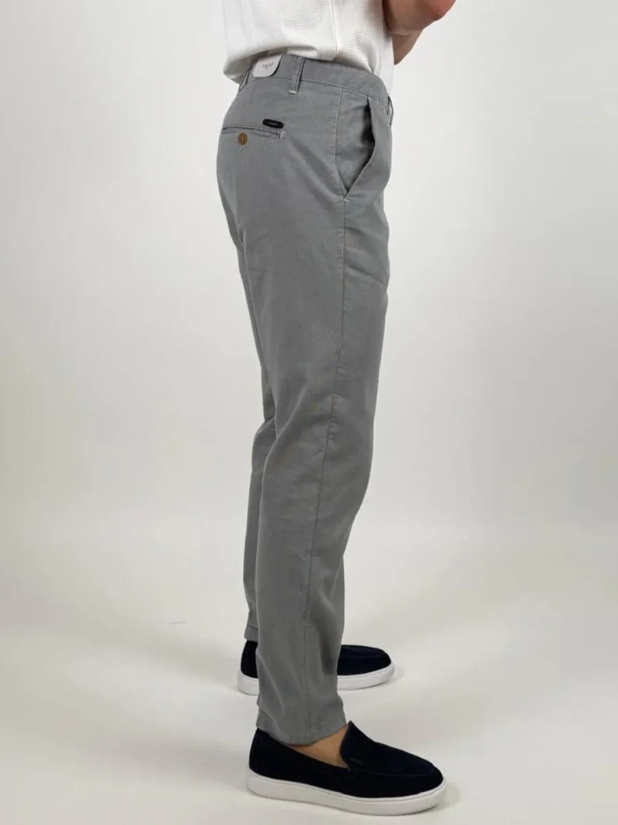 Pantalone in tessuto armaturato di cotone stretch effetto piquet Uomo - Squad2 - immagine 4